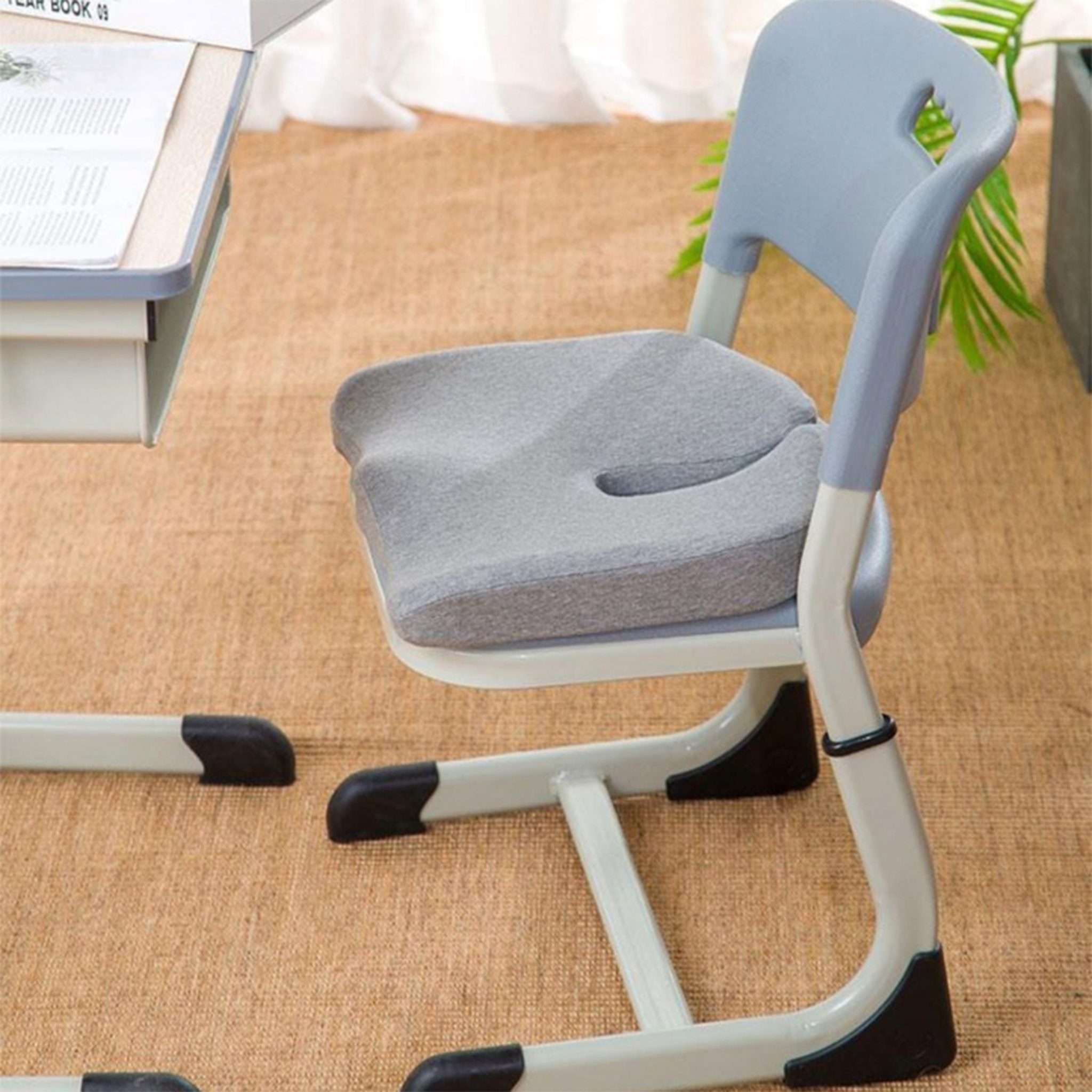 RelaxButt™ Zitkussen | Ademend Traagschuim Kussen voor Comfort