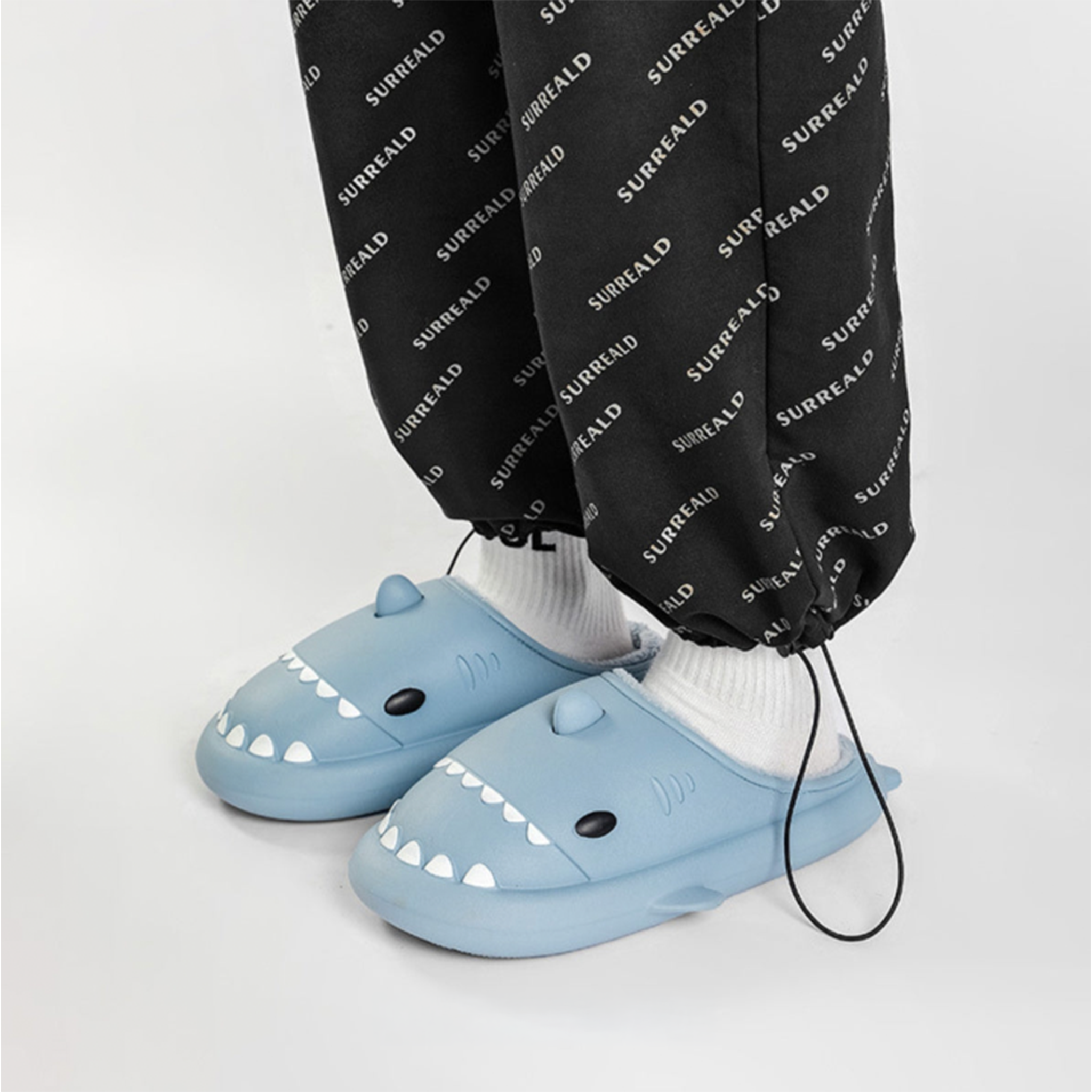 Winter Sharkies™ Sloffen | Extra Comfortabele Sloffen voor het Hele Gezin 1+1 GRATIS