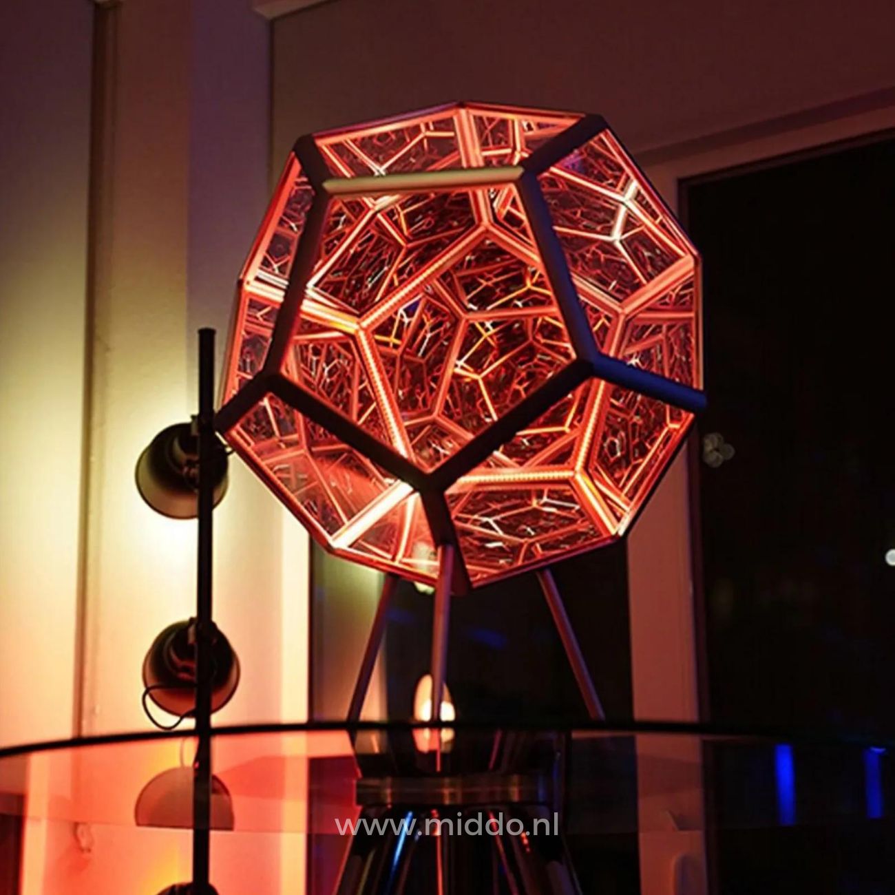 Infinity 3 Light Sphere™ | Ontdek een Eindeloze Wereld van Licht en Illusie