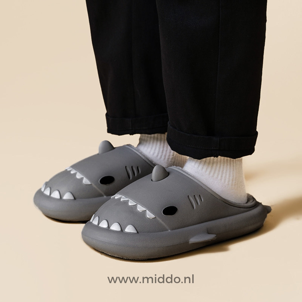 Winter Sharkies™ Sloffen | Extra Comfortabele Sloffen voor het Hele Gezin 1+1 GRATIS